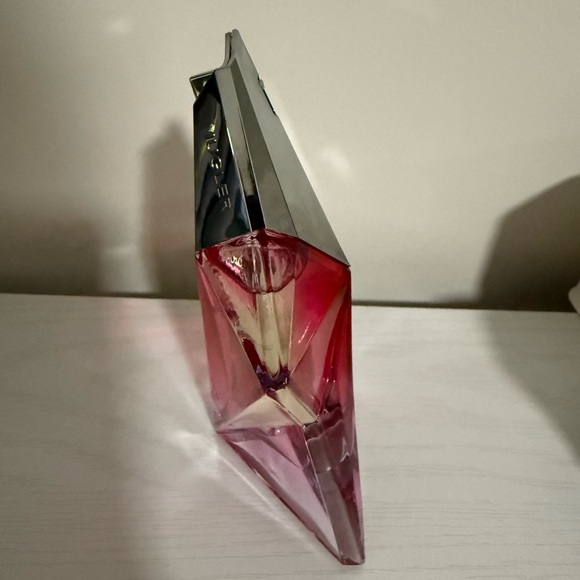 Angel Nova Mugler - Picture 3 of 5
